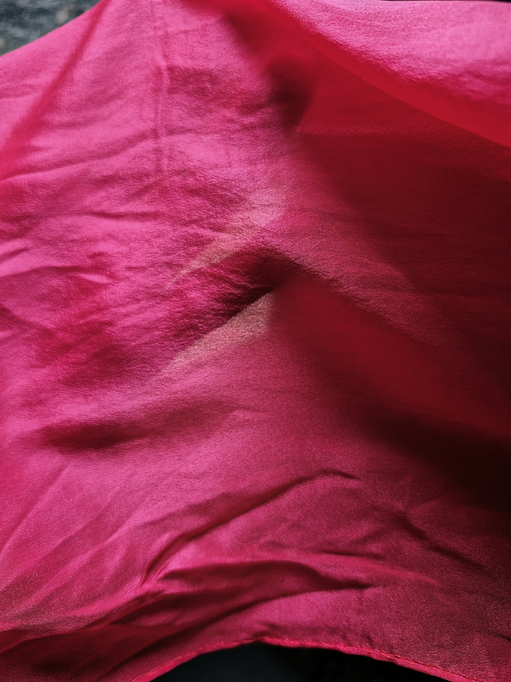Axiom 100% Silk Long Oblong Scarf Wrap Crimson Reddish Pink Raspberry Japan - Picture 4 of 6